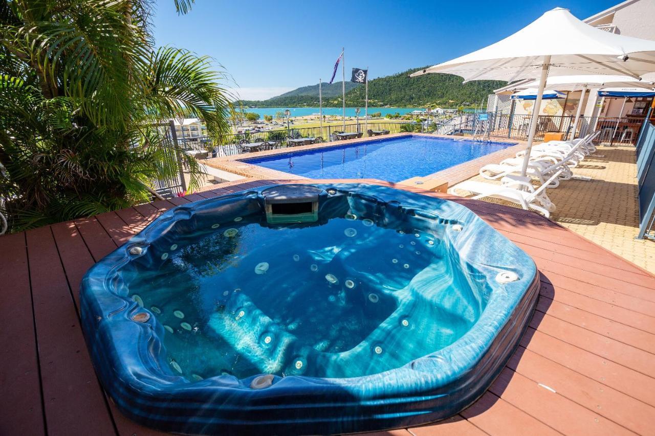 Ocean Views 16 Pool & Spa Wi-Fi Airlie Beach Exteriér fotografie