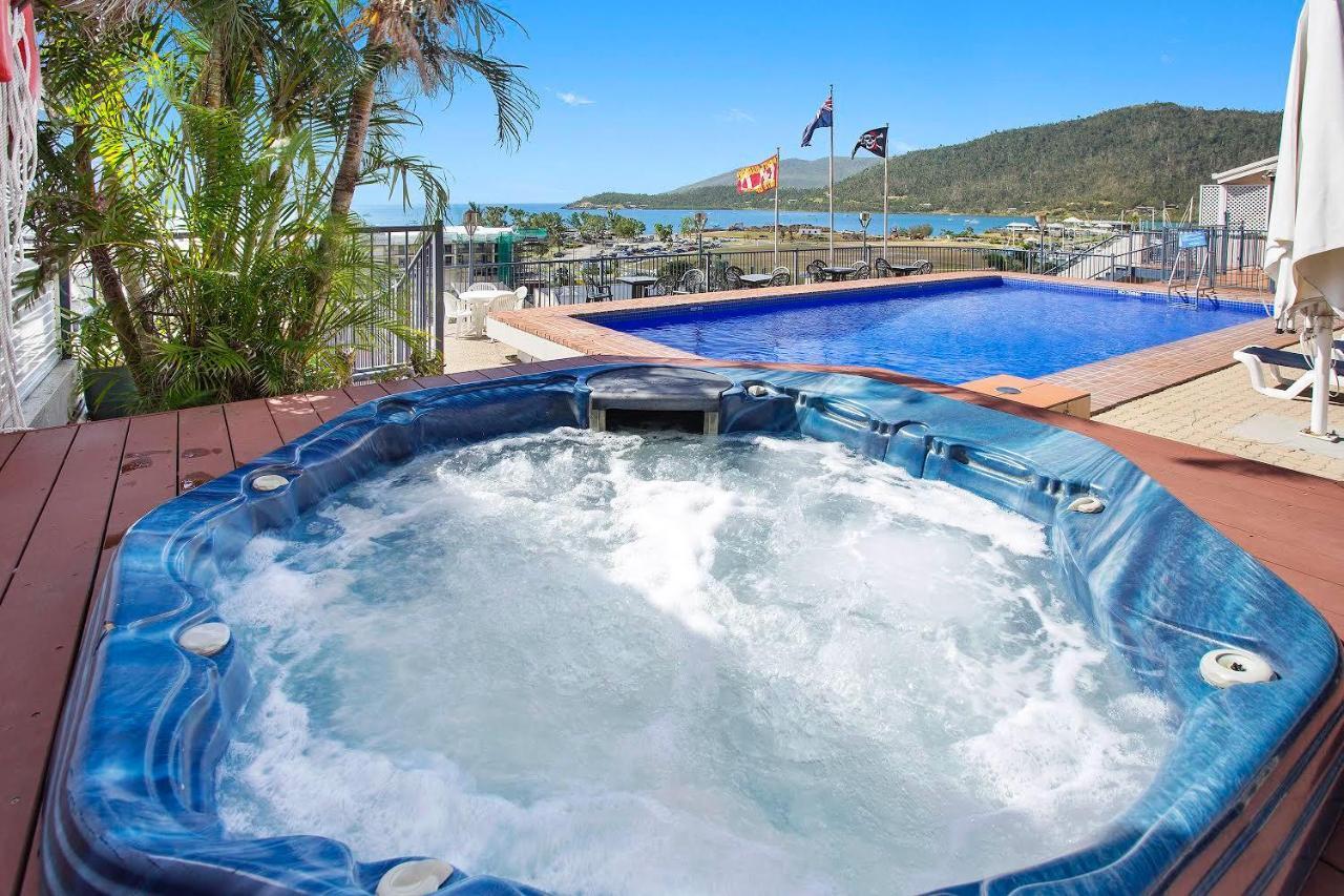 Ocean Views 16 Pool & Spa Wi-Fi Airlie Beach Exteriér fotografie